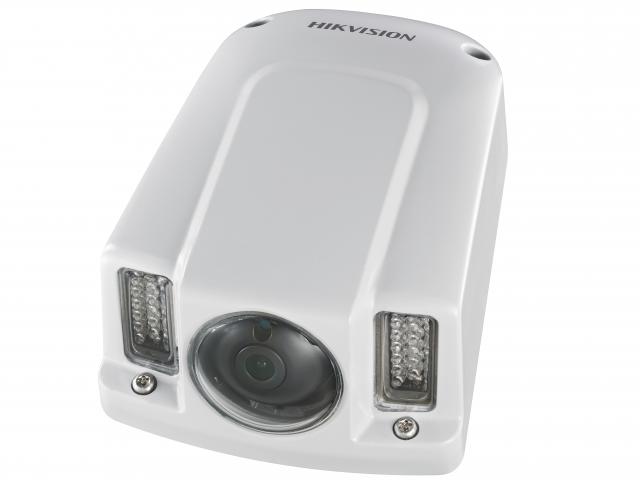 HikVision DS - 2CD6520 - IО (8mm) 2Мп уличная компактная IP - камера с ИК - подсветкой до 10м 1/3" Progressive Scan CMOS
